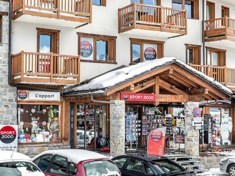 Magasin de location de ski L'Appart à Centre Commercial La Rosière, La Rosiere