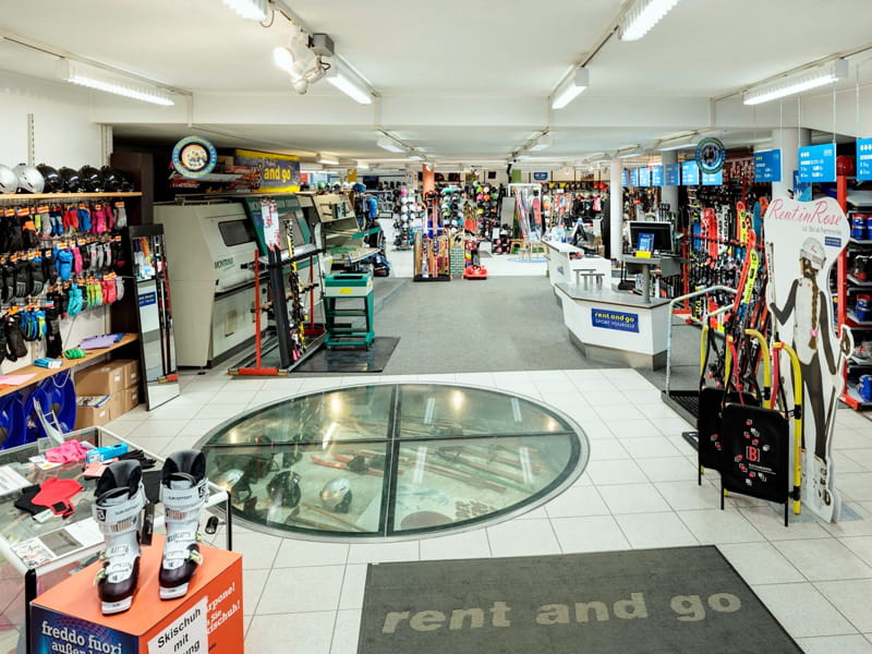 Magasin de location de ski Rent and Go Sport Mayrl à Via Valle Aurina, 41, Sand in Taufers